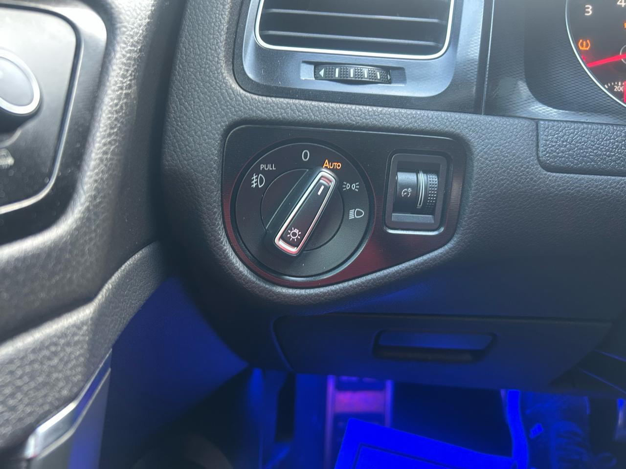 Volkswagen GTI Autobahn 6A 4-Door 2016