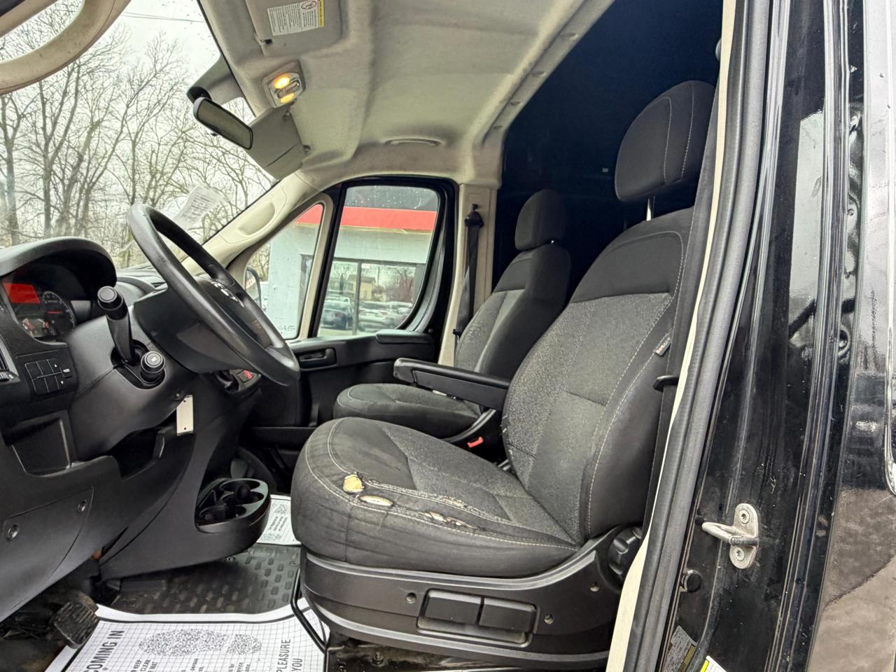 RAM Promaster 1500 Low Roof 136-in. WB 2021