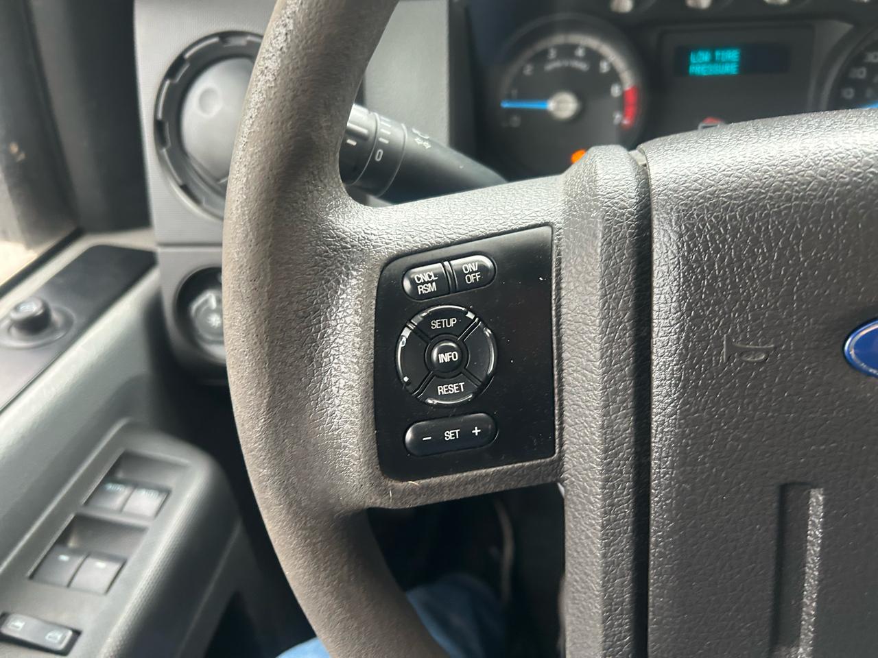 Ford F-250 SD XLT Crew Cab Long Bed 4WD 2014