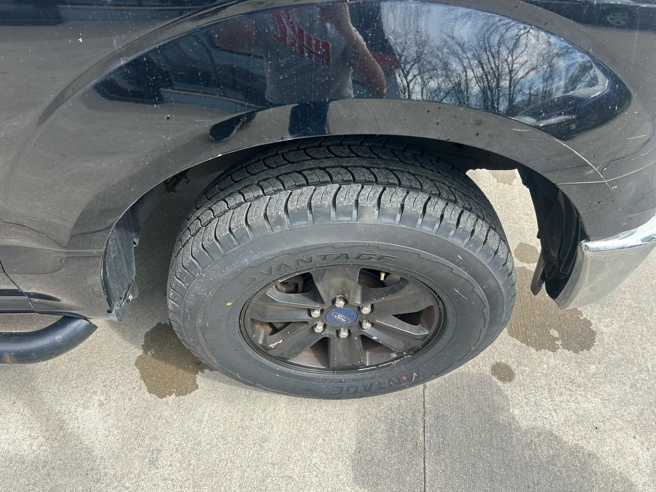 Ford F-150 Lariat SuperCrew 5.5-ft. Bed 4WD 2016