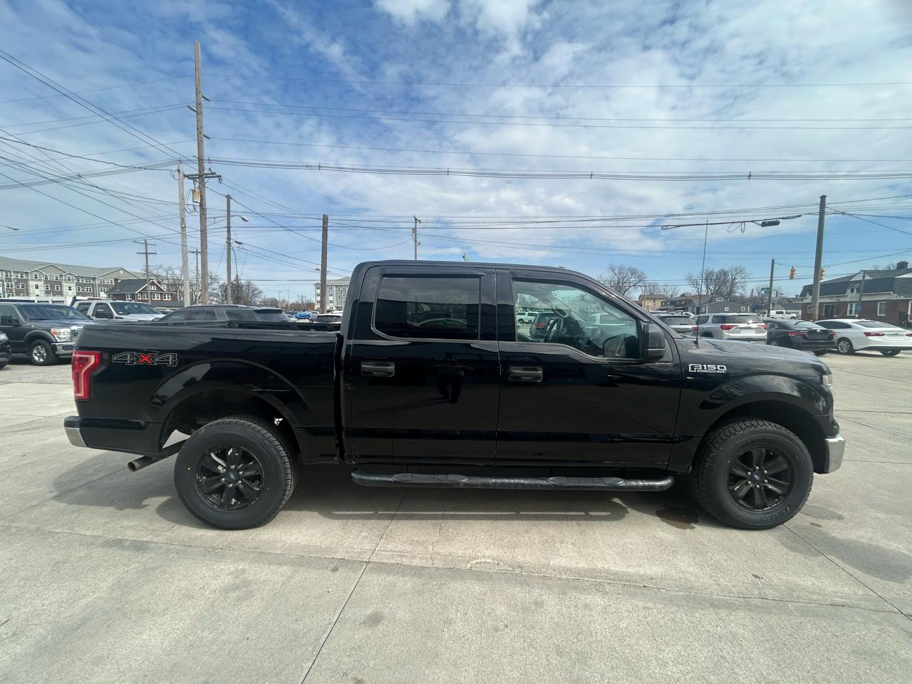 Ford F-150 Lariat SuperCrew 5.5-ft. Bed 4WD 2016