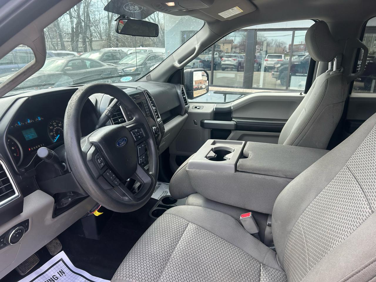 Ford F-150 Lariat SuperCrew 5.5-ft. Bed 4WD 2016