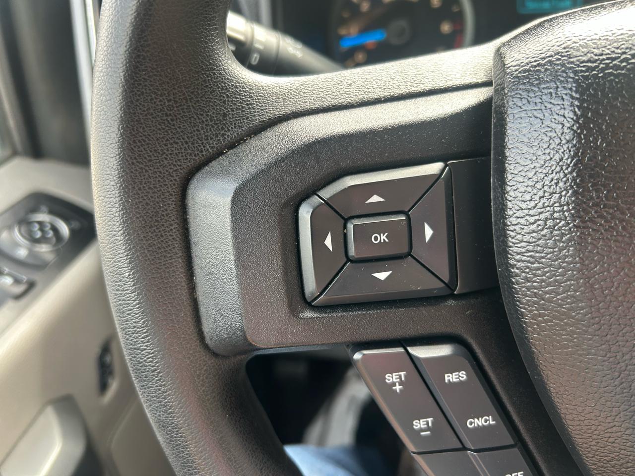 Ford F-150 Lariat SuperCrew 5.5-ft. Bed 4WD 2016