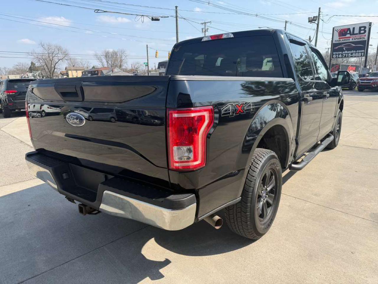 Ford F-150 Lariat SuperCrew 5.5-ft. Bed 4WD 2016
