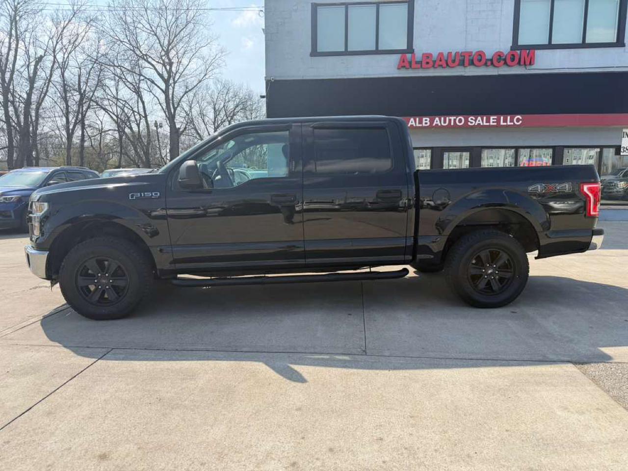 Ford F-150 Lariat SuperCrew 5.5-ft. Bed 4WD 2016