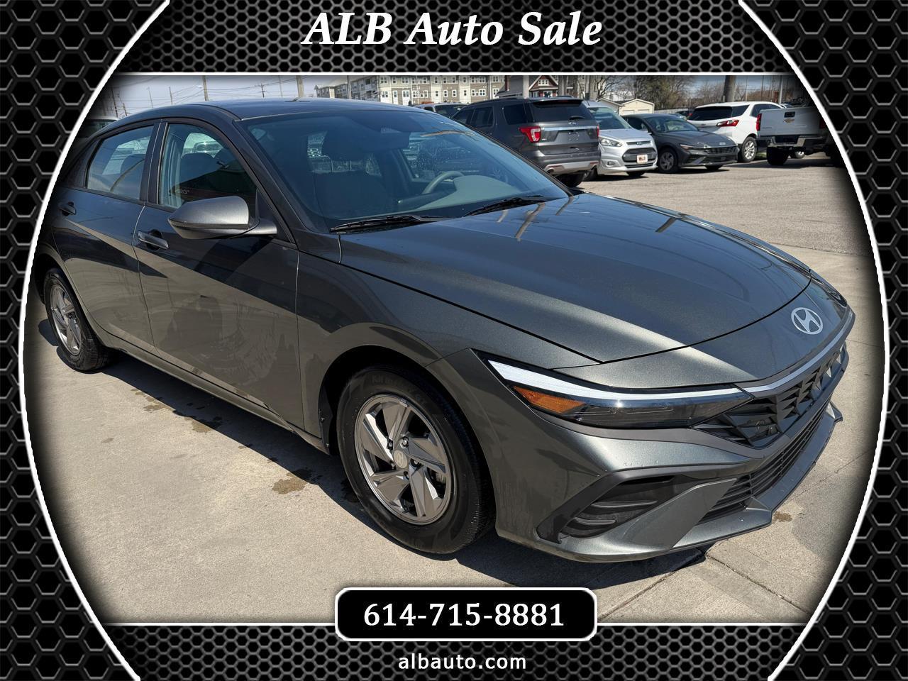 2025 Hyundai Elantra SE