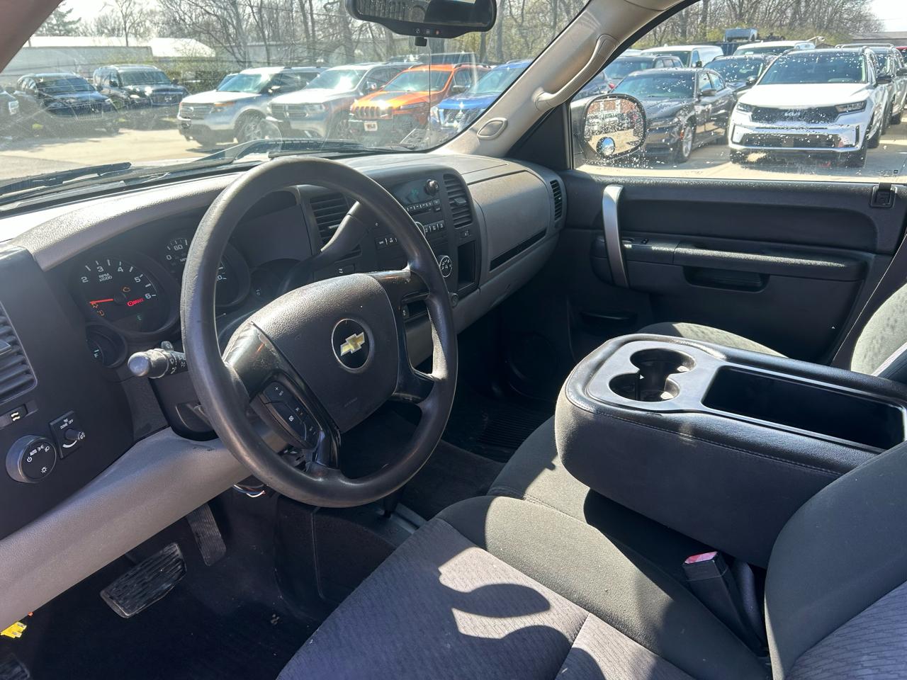 Chevrolet Silverado 1500 LS Crew Cab Short Box 4WD 2012