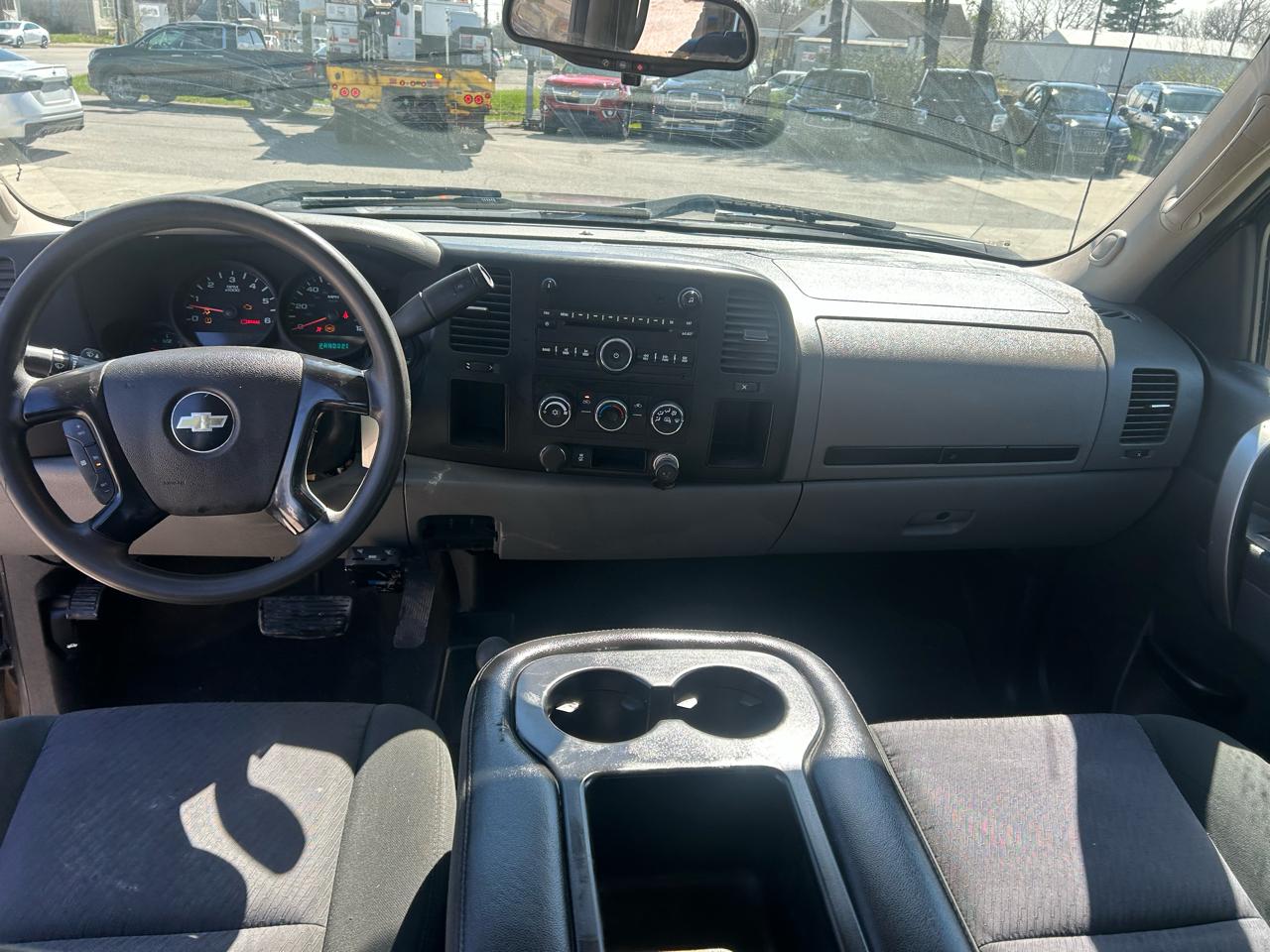 Chevrolet Silverado 1500 LS Crew Cab Short Box 4WD 2012