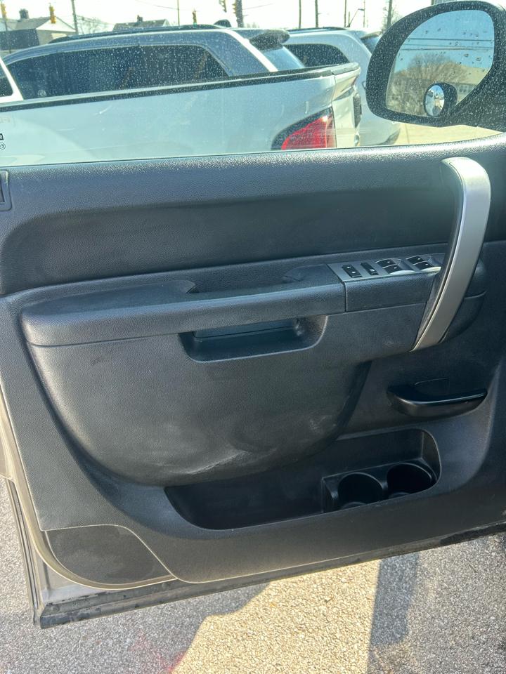 Chevrolet Silverado 1500 LS Crew Cab Short Box 4WD 2012