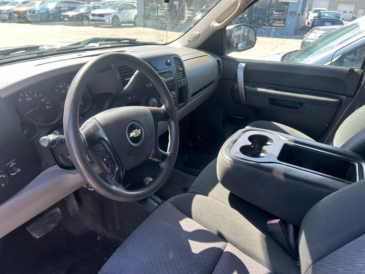 Chevrolet Silverado 1500 LS Crew Cab Short Box 4WD 2012