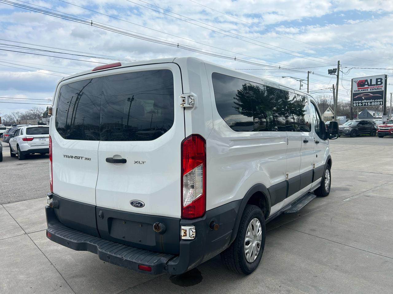Ford Transit 350 Wagon Low Roof XLT 60/40 Pass. 148-in. WB 2016