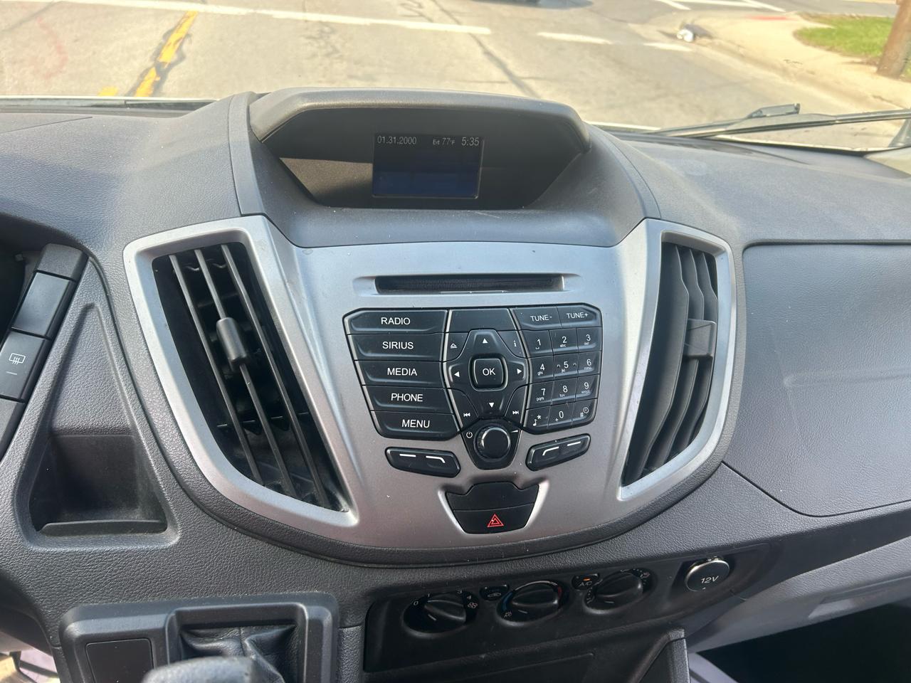 Ford Transit 350 Wagon Low Roof XLT 60/40 Pass. 148-in. WB 2016