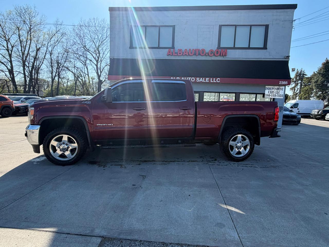 GMC Sierra 2500HD SLE Crew Cab 4WD 2015