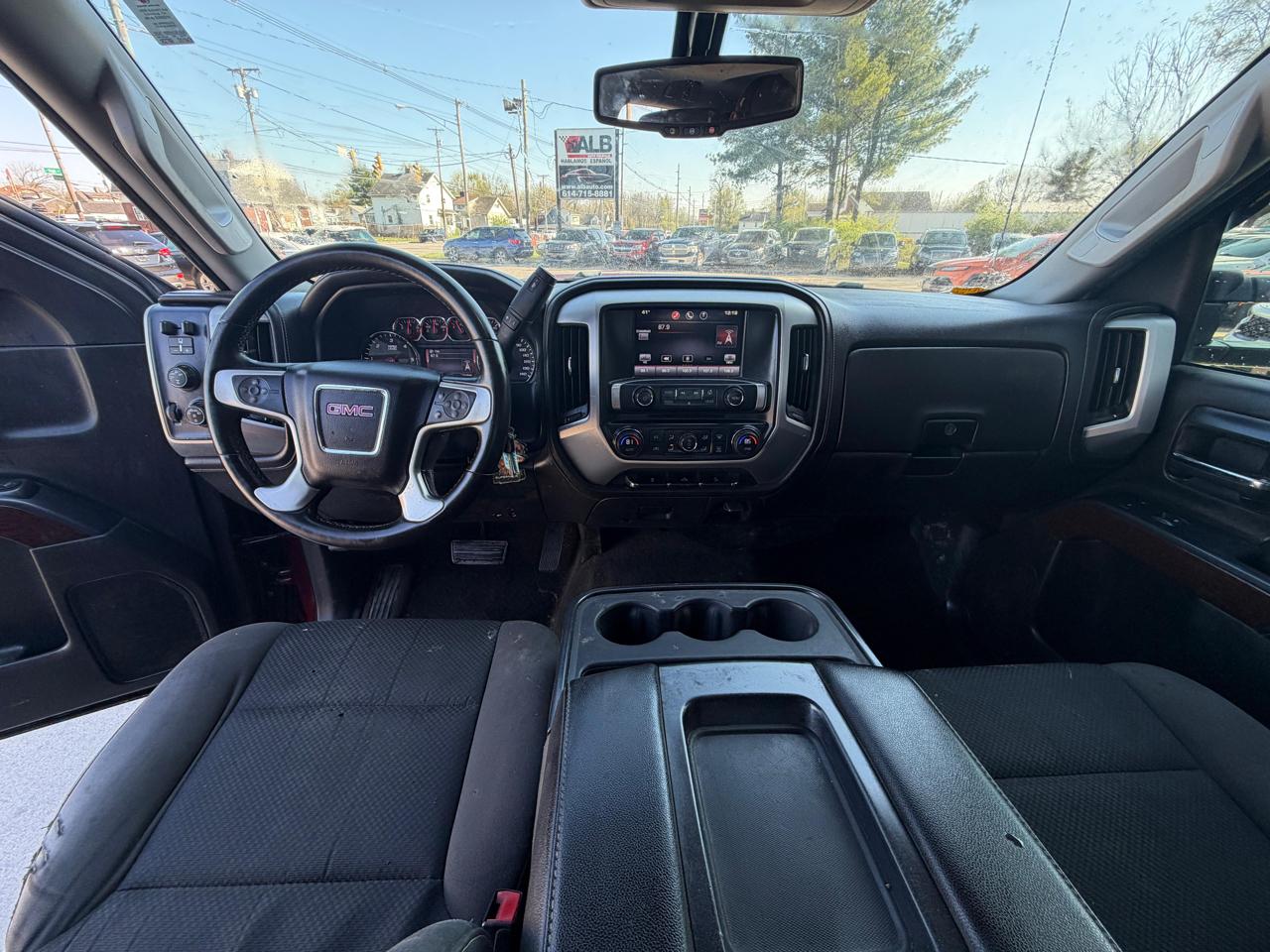 GMC Sierra 2500HD SLE Crew Cab 4WD 2015