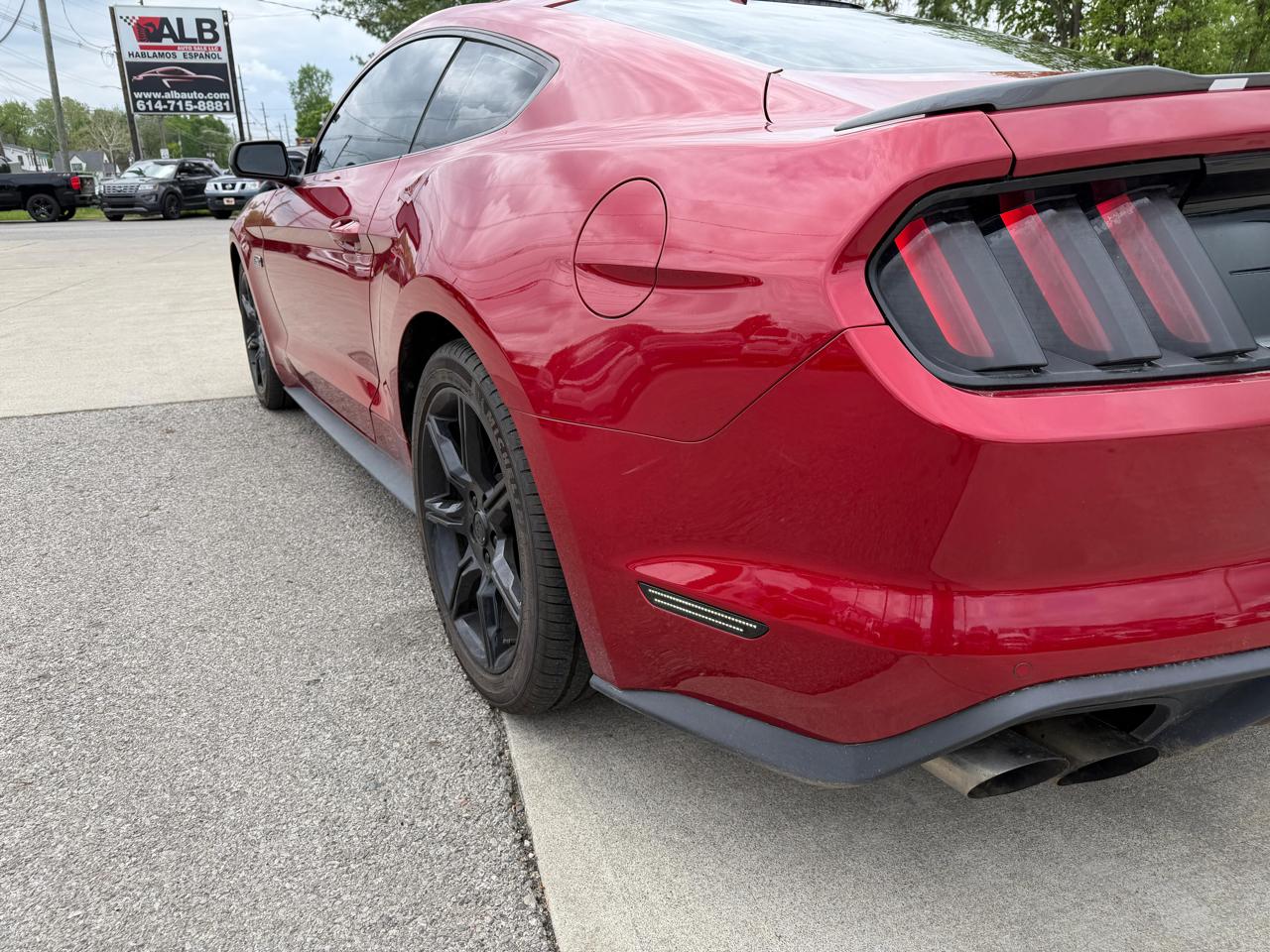 Ford Mustang EcoBoost Coupe 2021