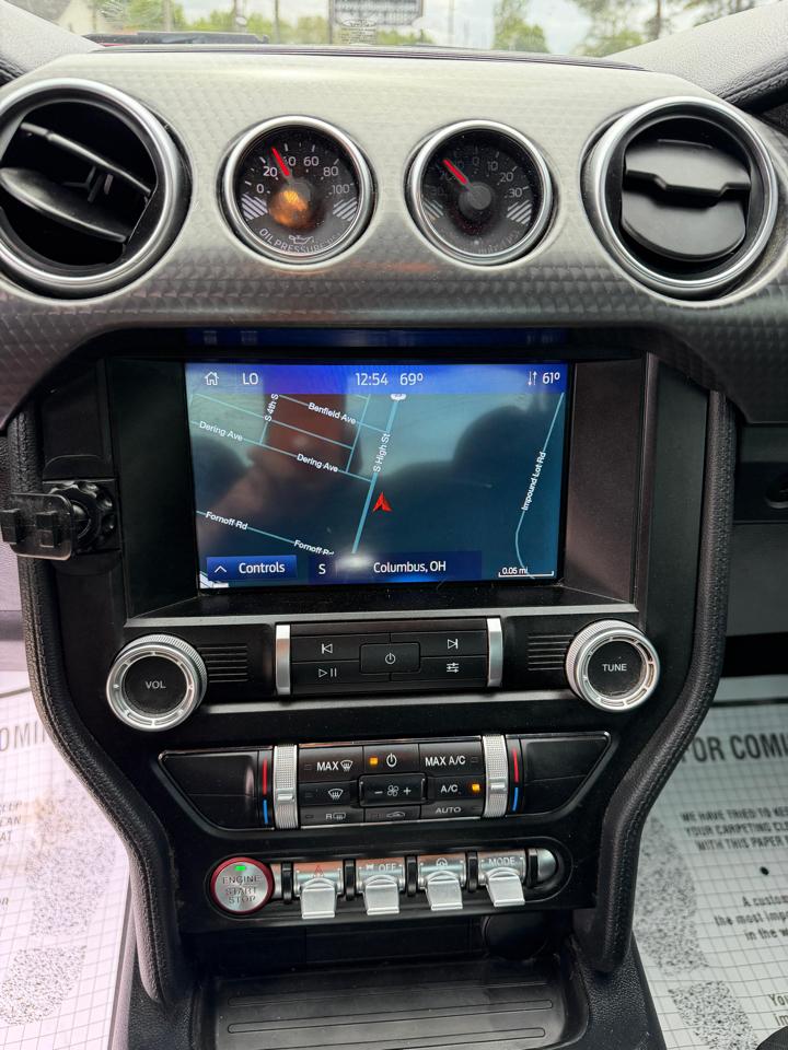 Ford Mustang EcoBoost Coupe 2021