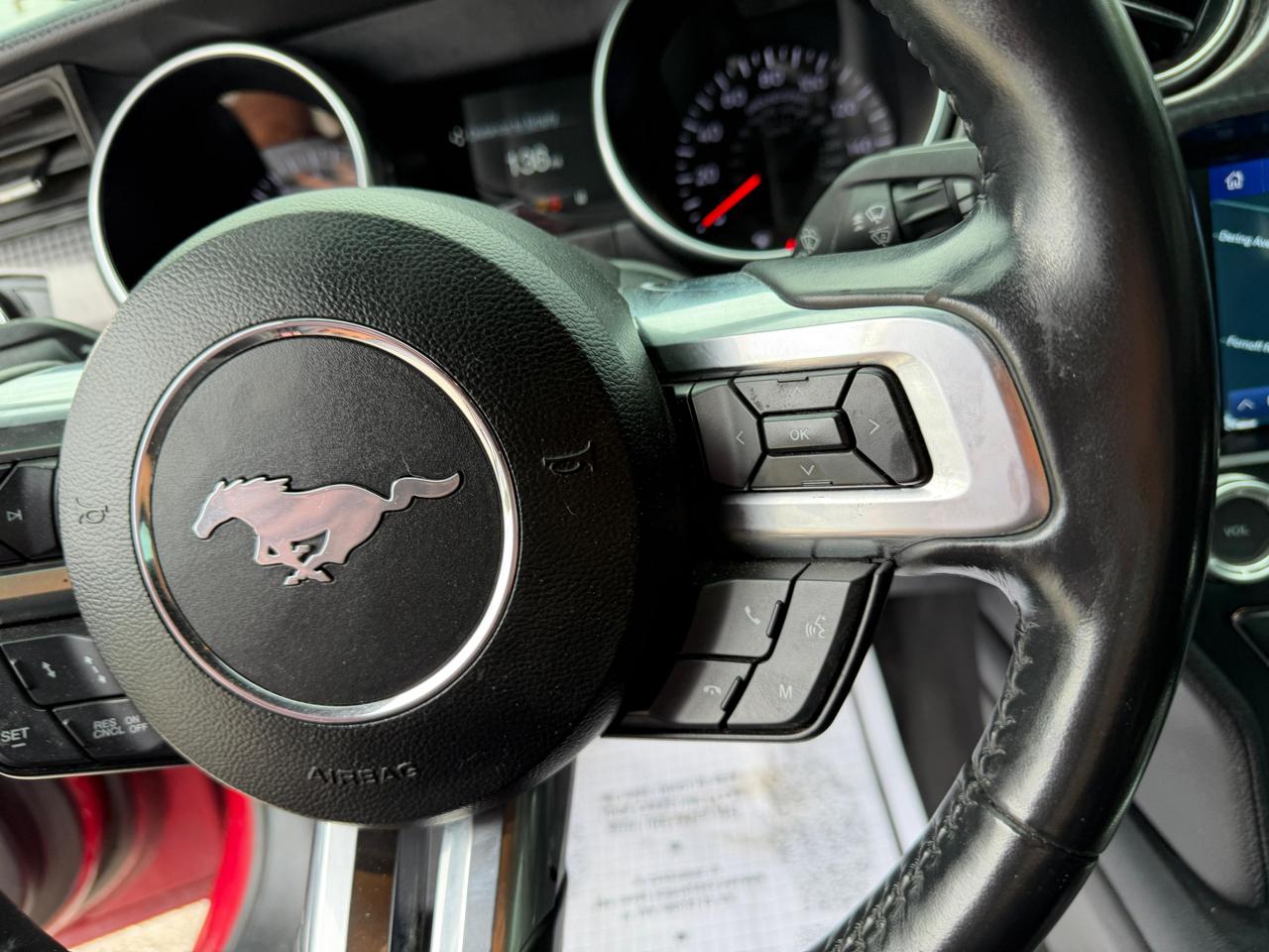 Ford Mustang EcoBoost Coupe 2021