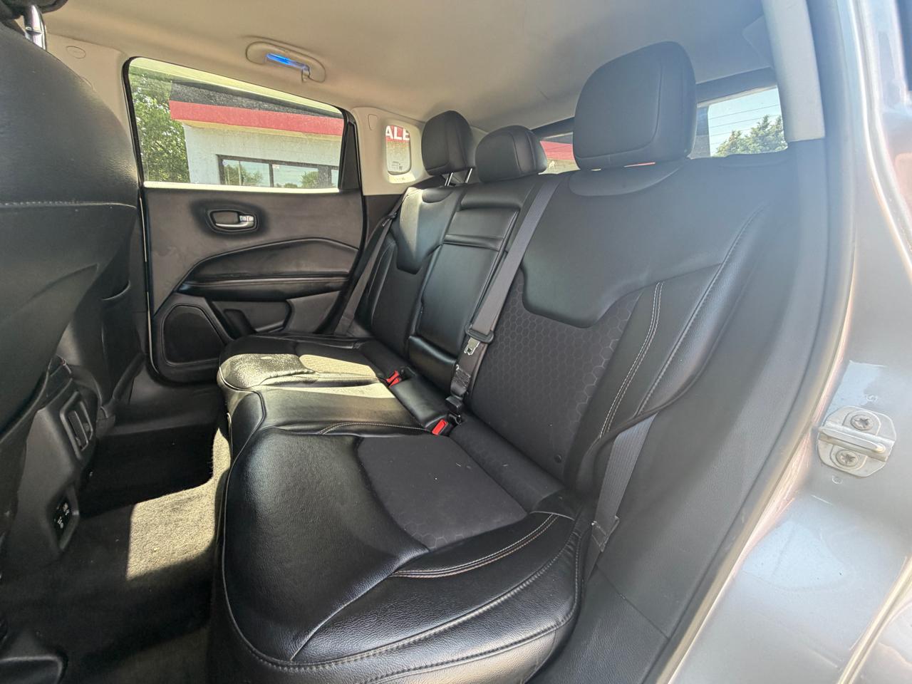 Jeep Compass Latitude FWD 2018