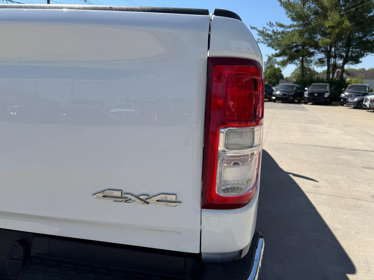 RAM 1500 Big Horn Crew Cab SWB 4WD 2019