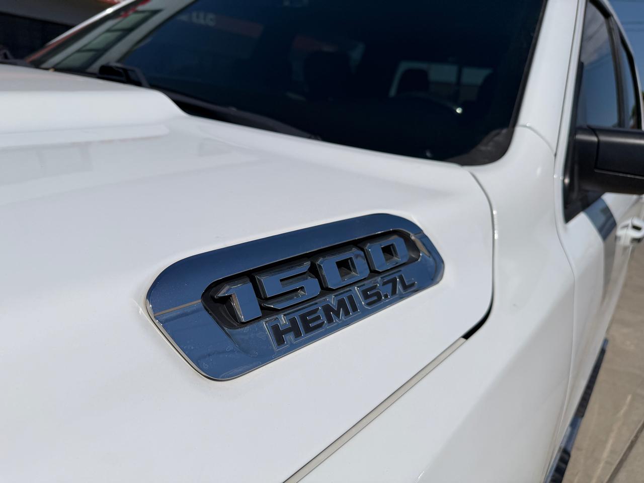 RAM 1500 Big Horn Crew Cab SWB 4WD 2019