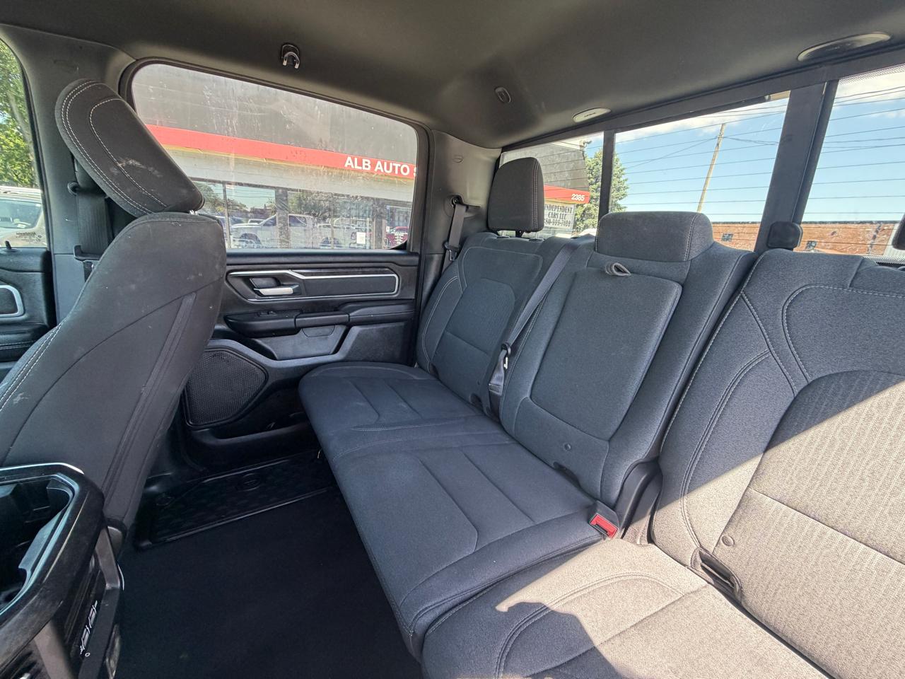 RAM 1500 Big Horn Crew Cab SWB 4WD 2019
