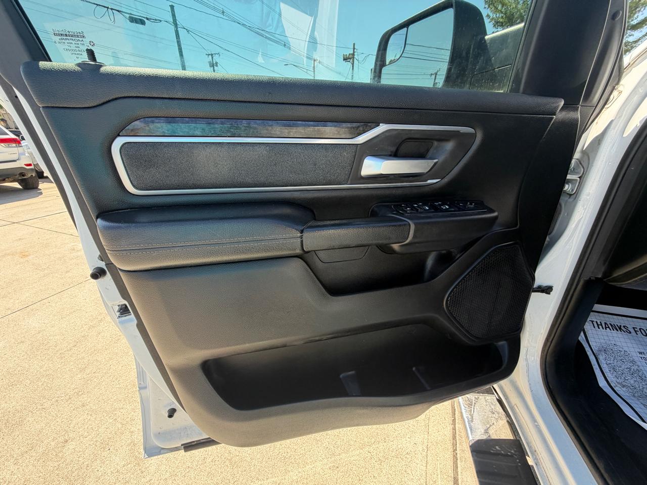 RAM 1500 Big Horn Crew Cab SWB 4WD 2019
