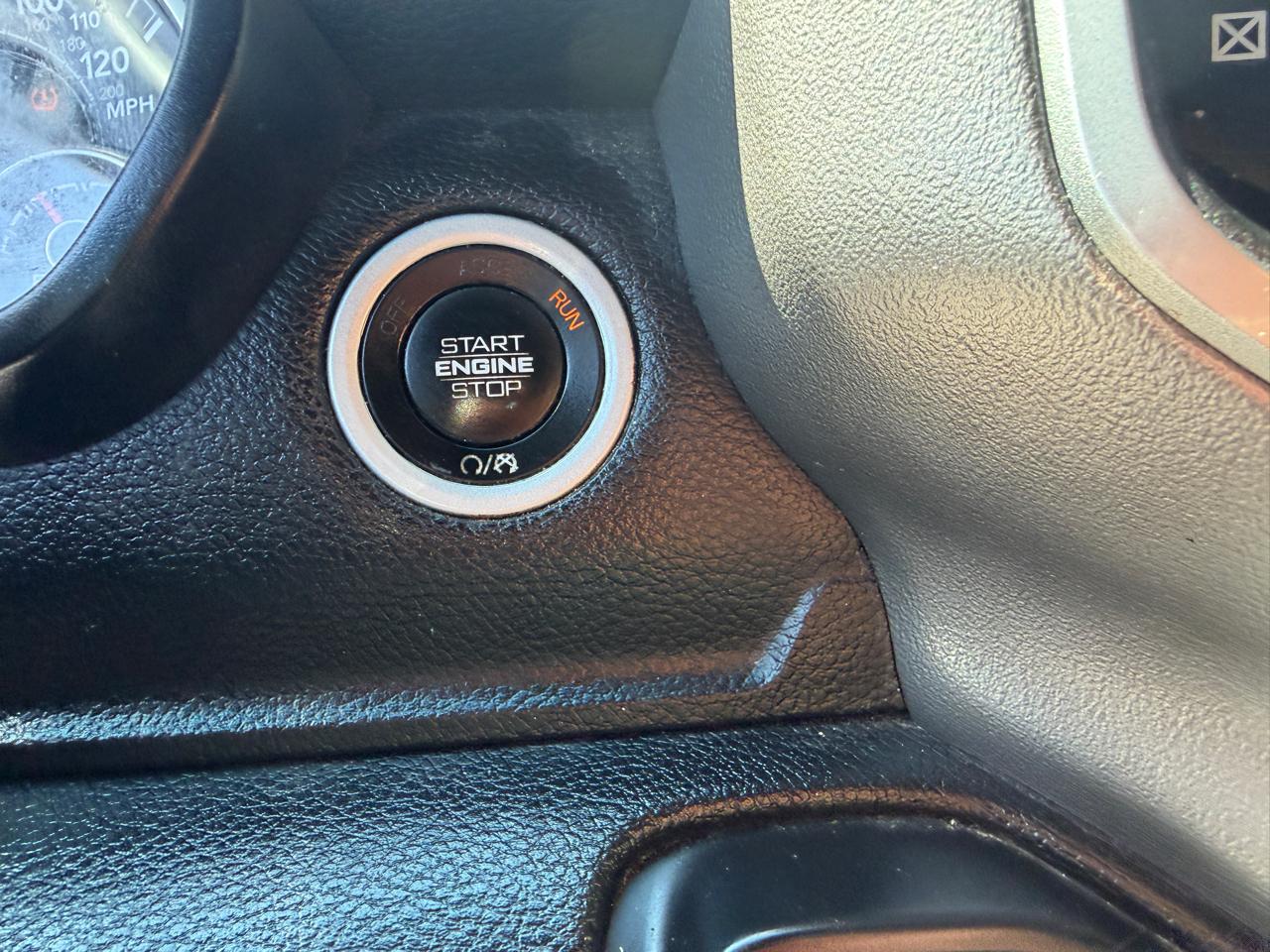 RAM 1500 Big Horn Crew Cab SWB 4WD 2019