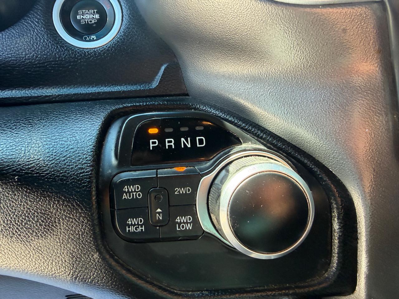 RAM 1500 Big Horn Crew Cab SWB 4WD 2019