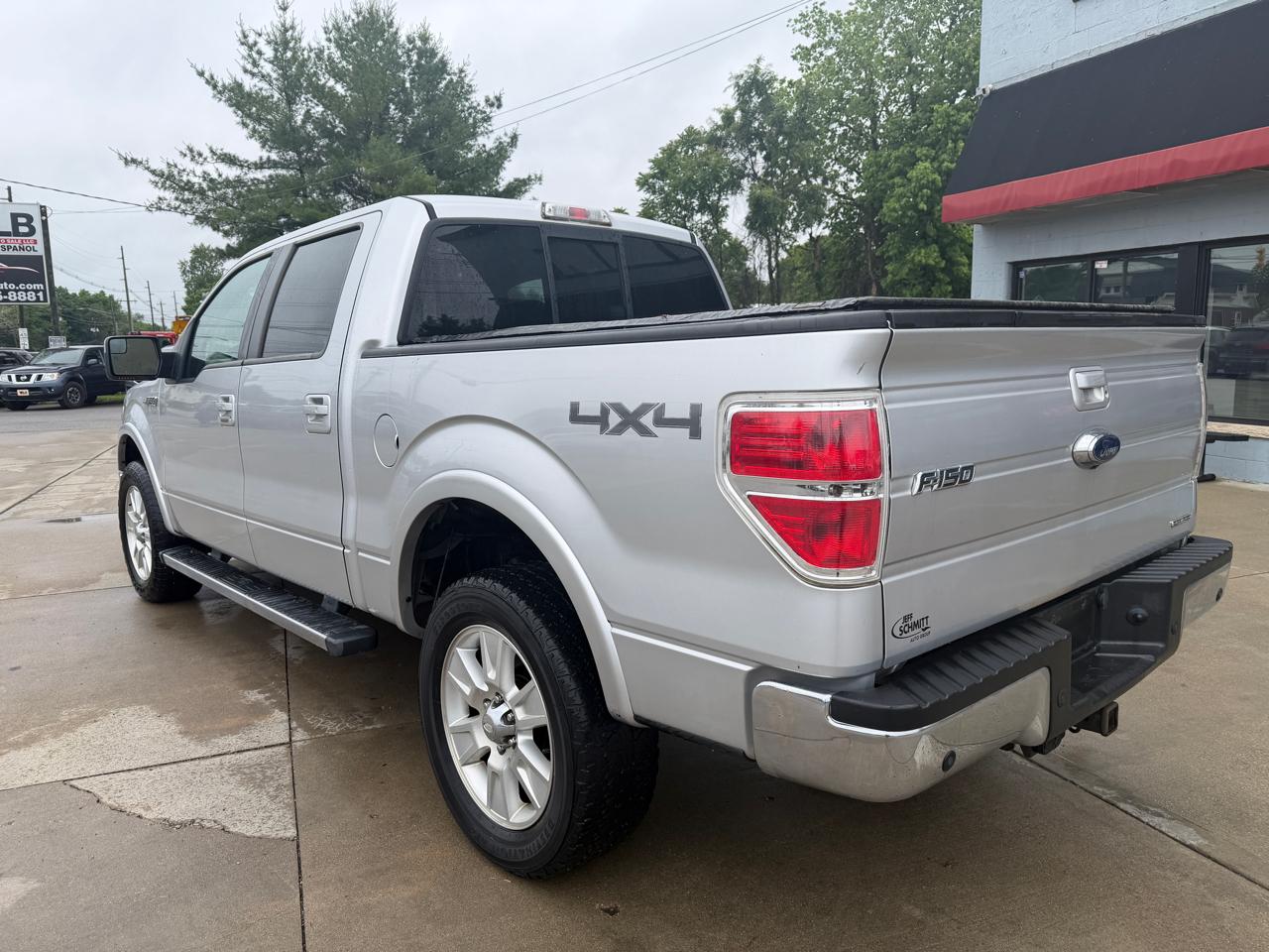Ford F-150 4WD SuperCrew 145" Lariat 2013