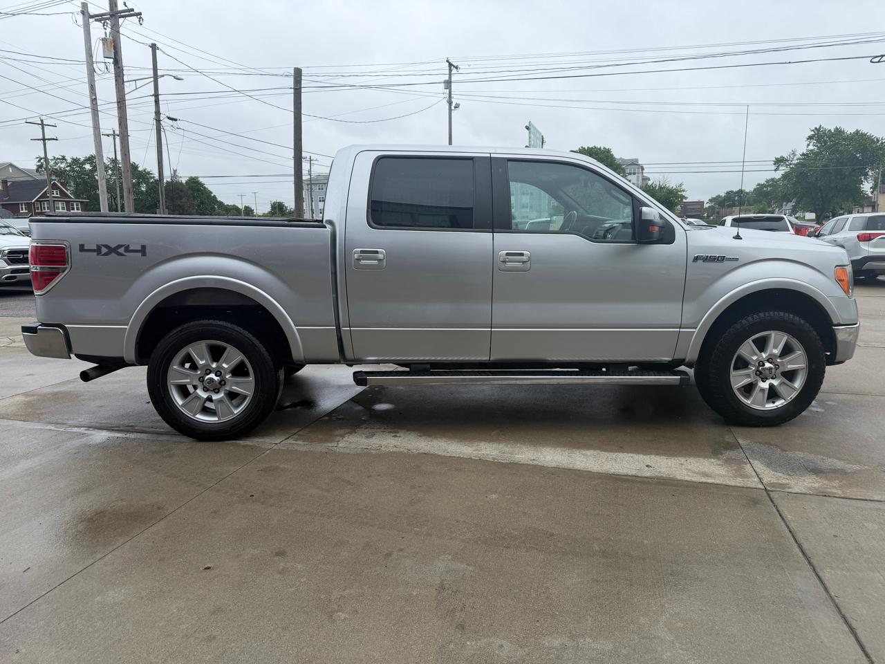 Ford F-150 4WD SuperCrew 145" Lariat 2013