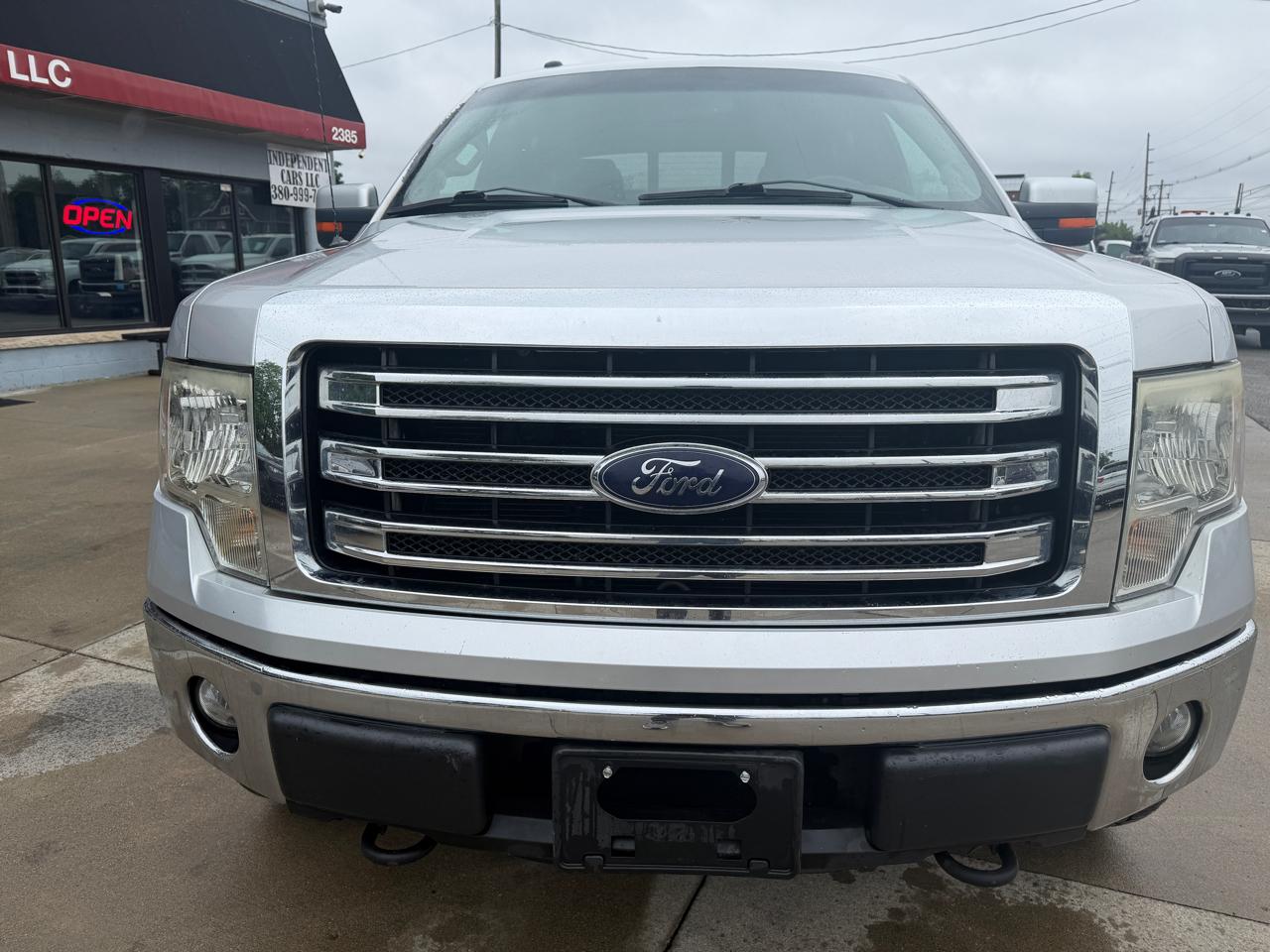 Ford F-150 4WD SuperCrew 145" Lariat 2013