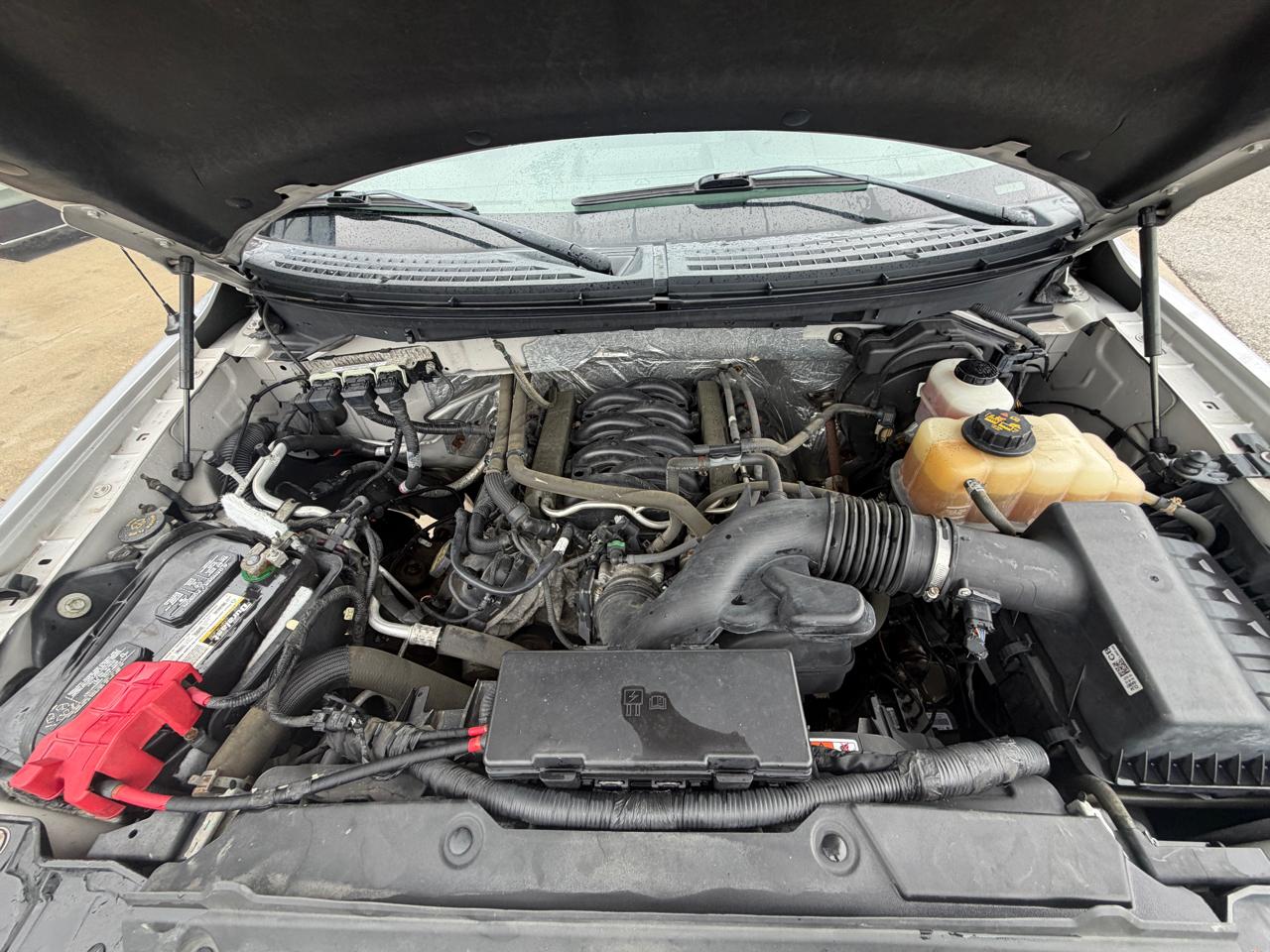 Ford F-150 4WD SuperCrew 145" Lariat 2013