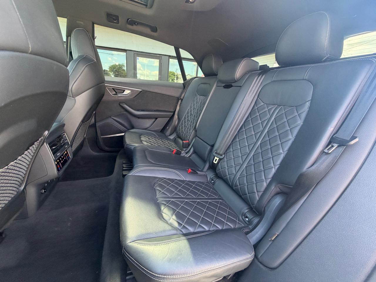 Audi SQ8 Premium Plus TFSI quattro 2021