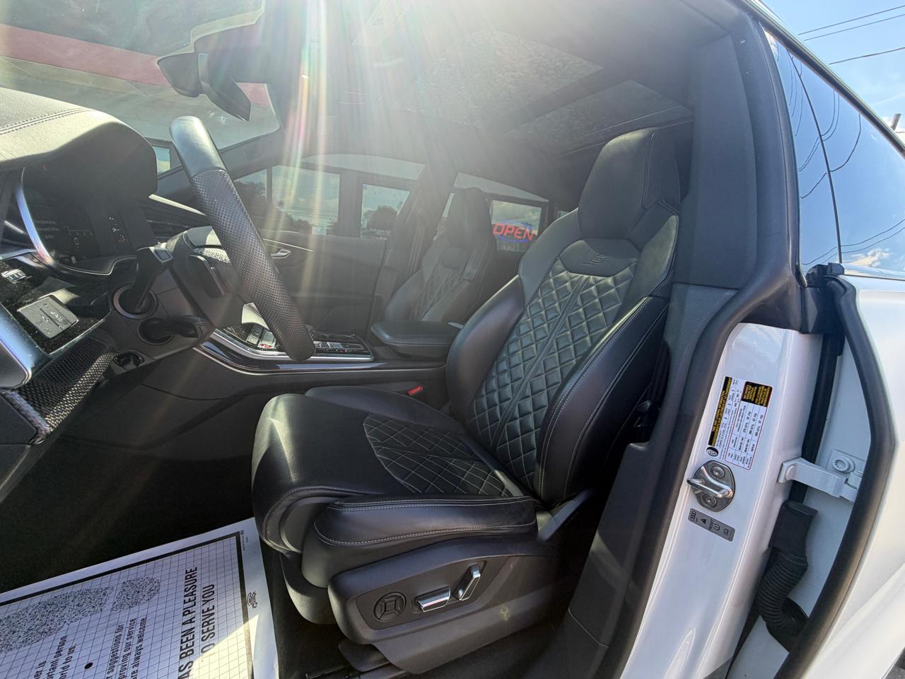 Audi SQ8 Premium Plus TFSI quattro 2021