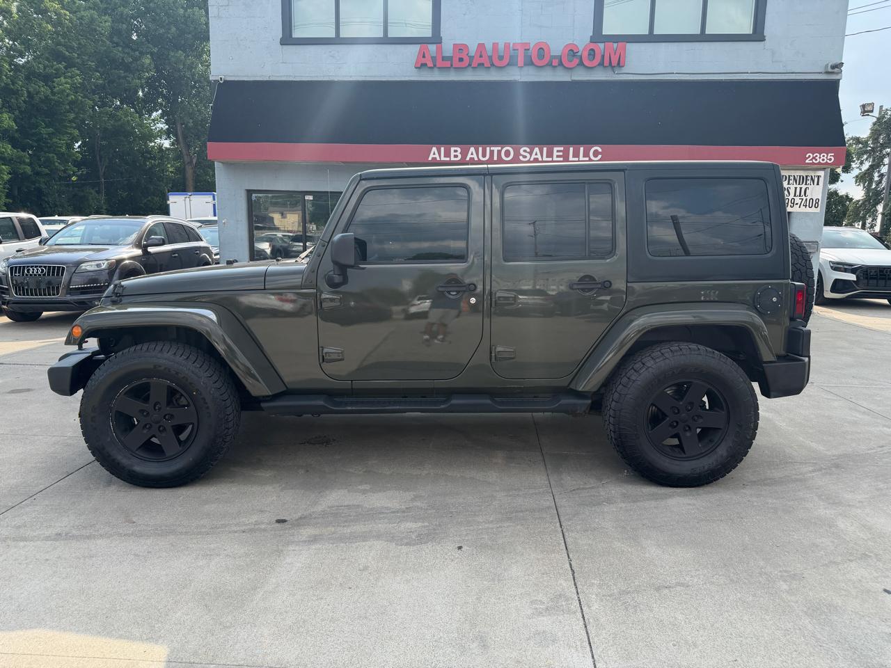 Jeep Wrangler Unlimited Sahara 4WD 2015