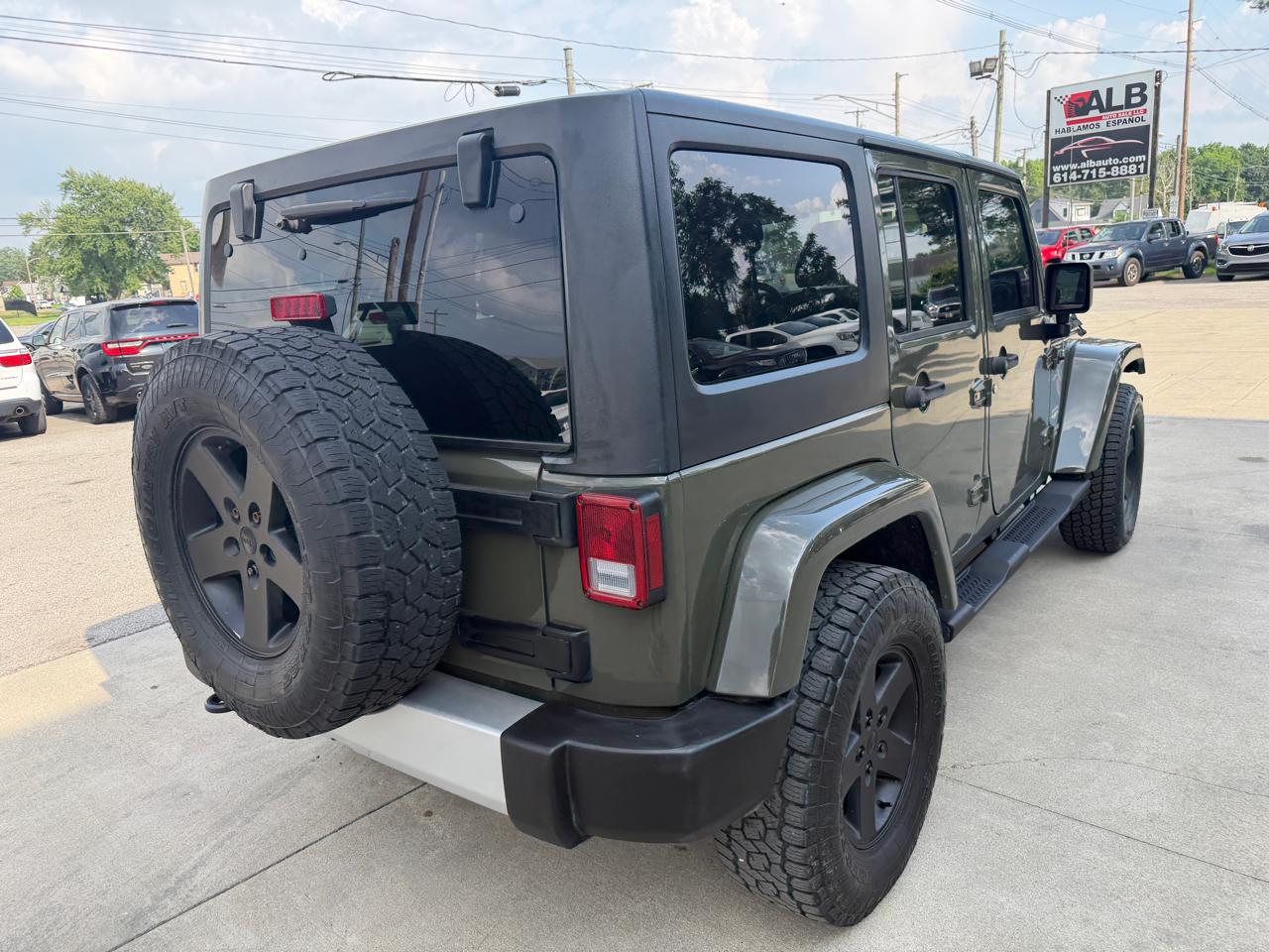 Jeep Wrangler Unlimited Sahara 4WD 2015