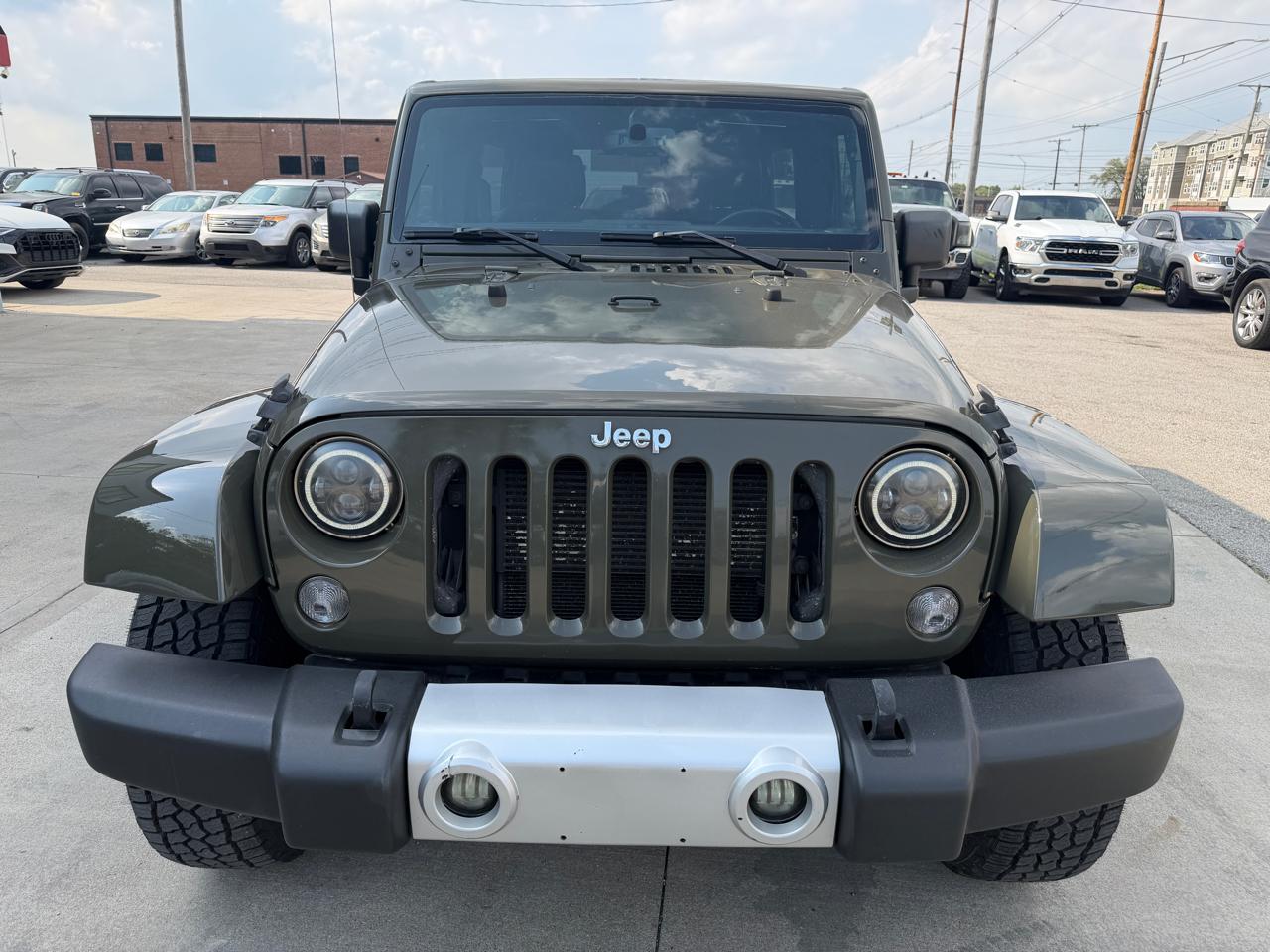 Jeep Wrangler Unlimited Sahara 4WD 2015