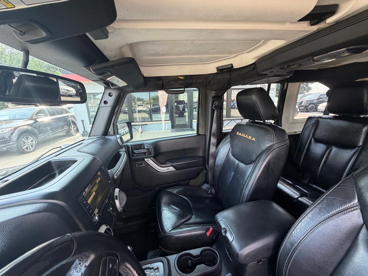 Jeep Wrangler Unlimited Sahara 4WD 2015