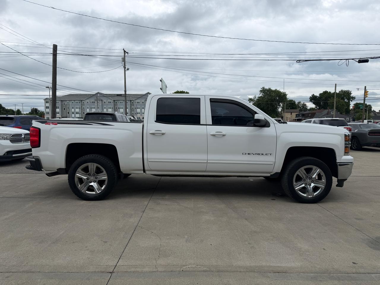 Chevrolet Silverado 1500 LT Crew Cab Long Box 4WD 2015