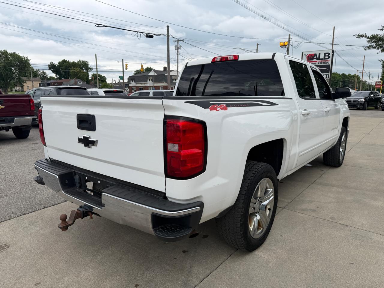 Chevrolet Silverado 1500 LT Crew Cab Long Box 4WD 2015