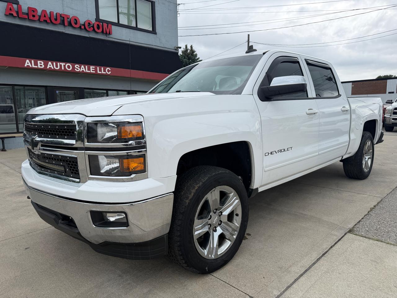 Chevrolet Silverado 1500 LT Crew Cab Long Box 4WD 2015