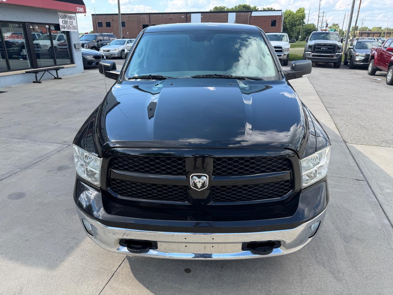 RAM 1500 SLT Quad Cab 4WD 2014