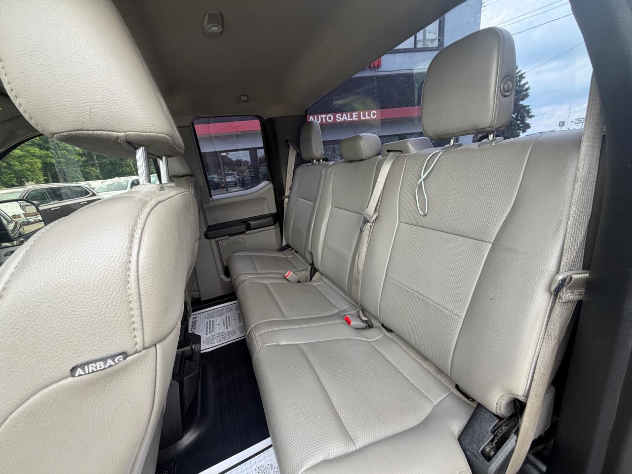 Ford F-150 Lariat SuperCab 8-ft. 4WD 2017