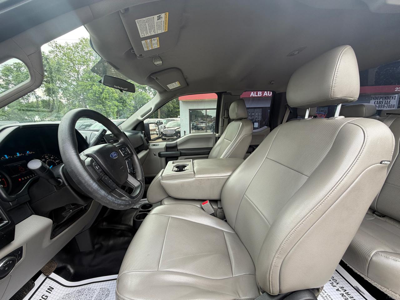 Ford F-150 Lariat SuperCab 8-ft. 4WD 2017