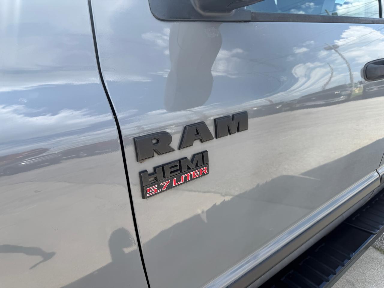 Dodge Ram 1500 SXT Quad Cab Long Bed 4WD 2008
