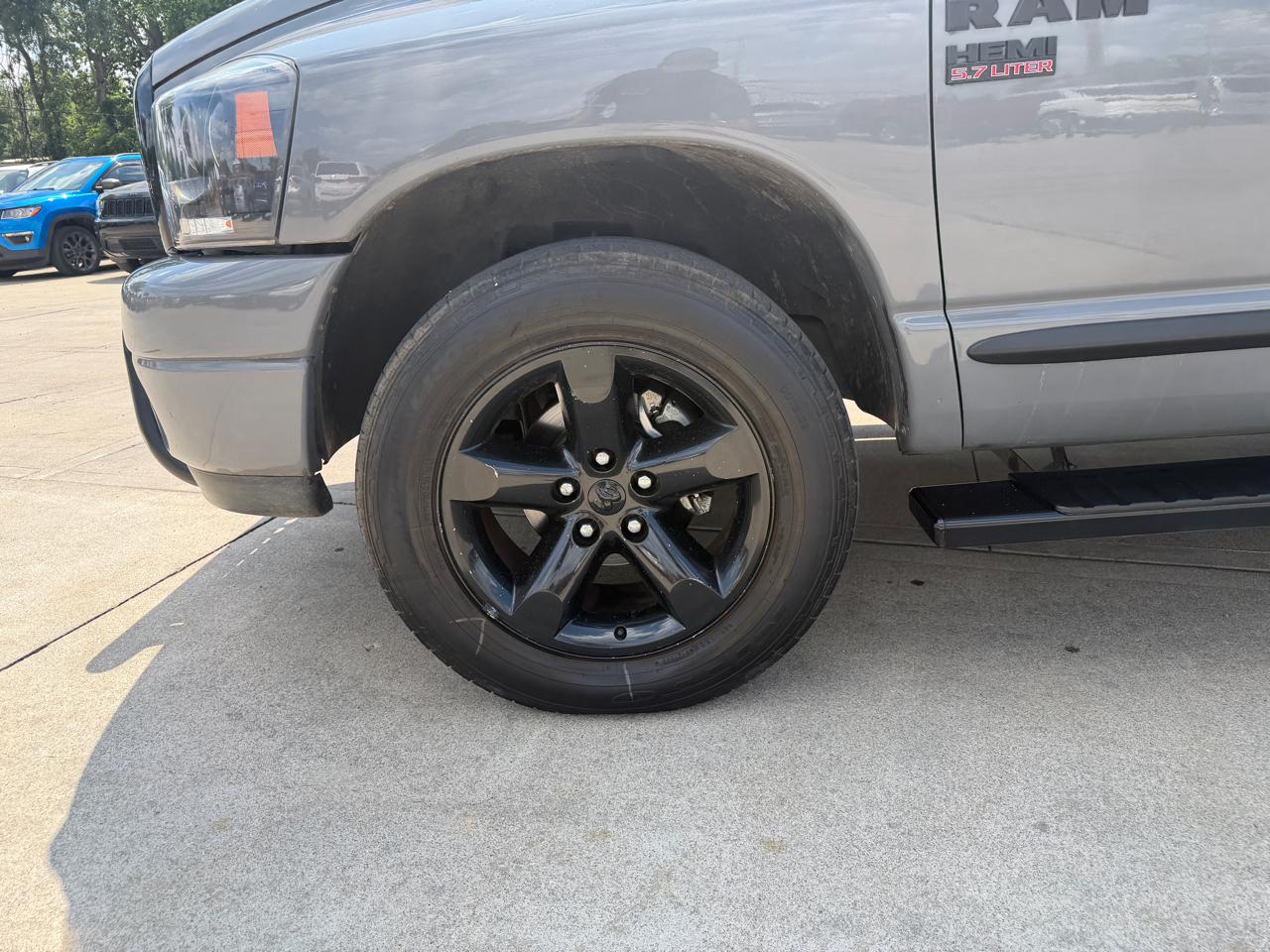 Dodge Ram 1500 SXT Quad Cab Long Bed 4WD 2008