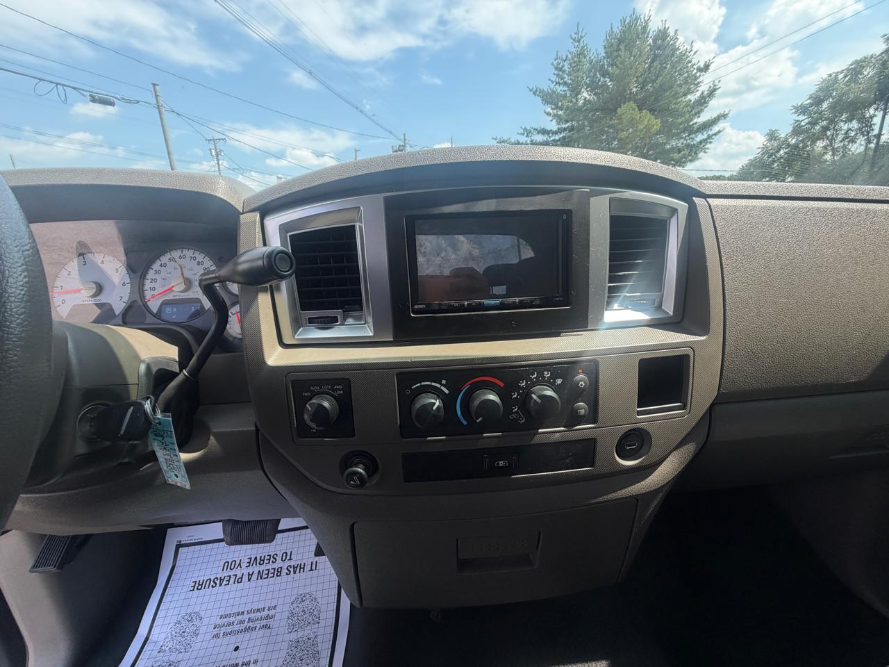 Dodge Ram 1500 SXT Quad Cab Long Bed 4WD 2008