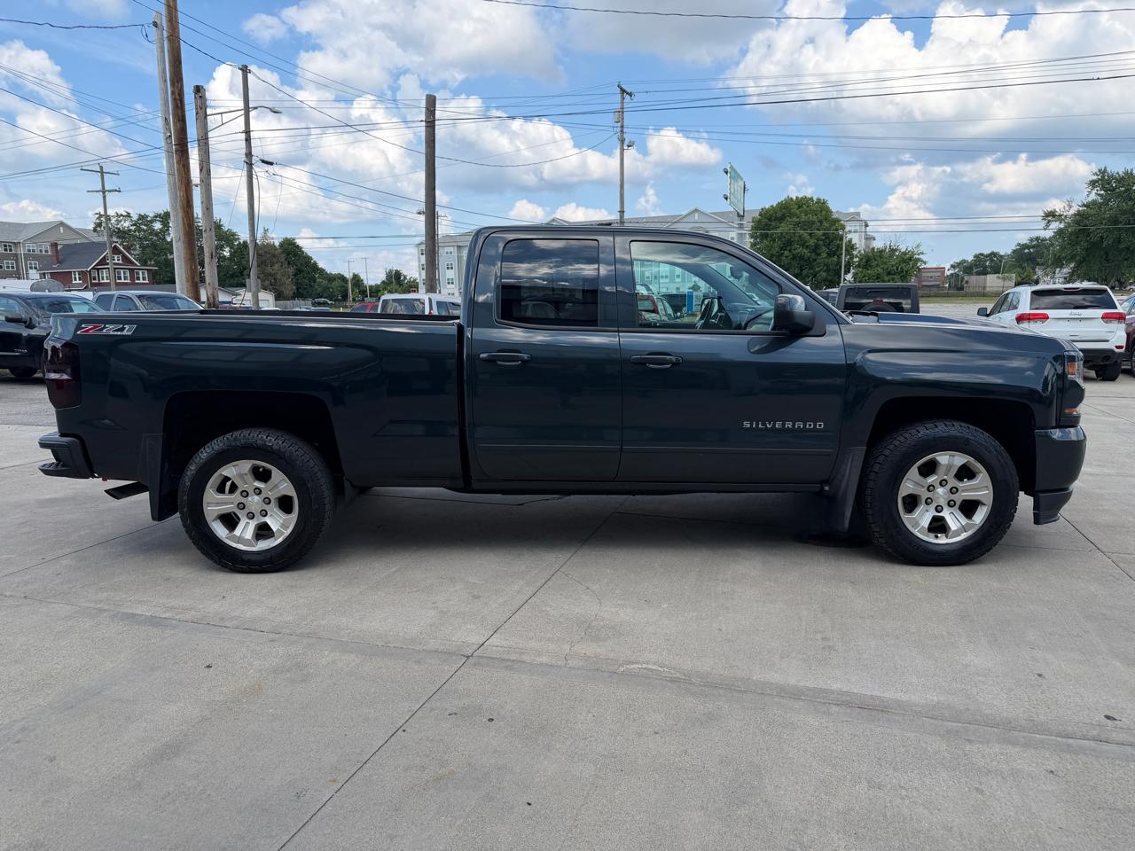 Chevrolet Silverado 1500 LT Double Cab 4WD 2017