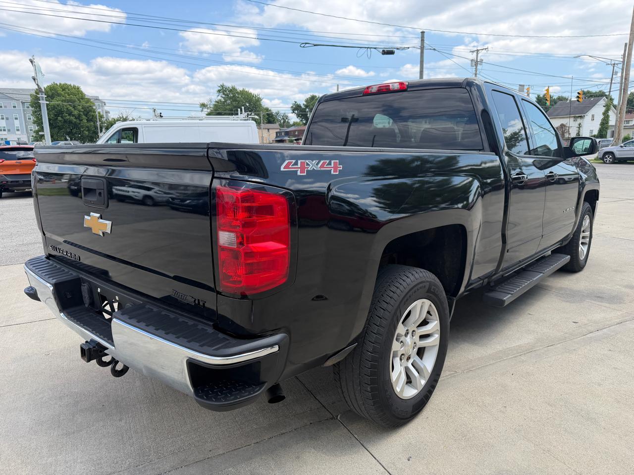 Chevrolet Silverado 1500 LT Double Cab 2WD 2016