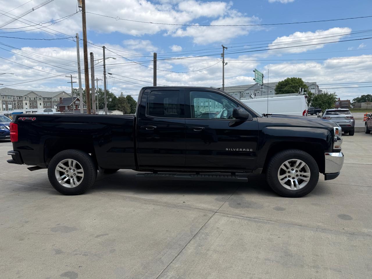 Chevrolet Silverado 1500 LT Double Cab 2WD 2016